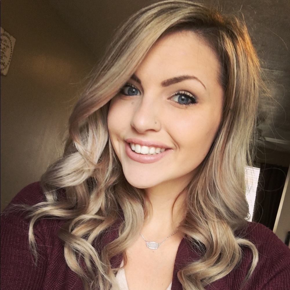 Meet your Posher, Katie